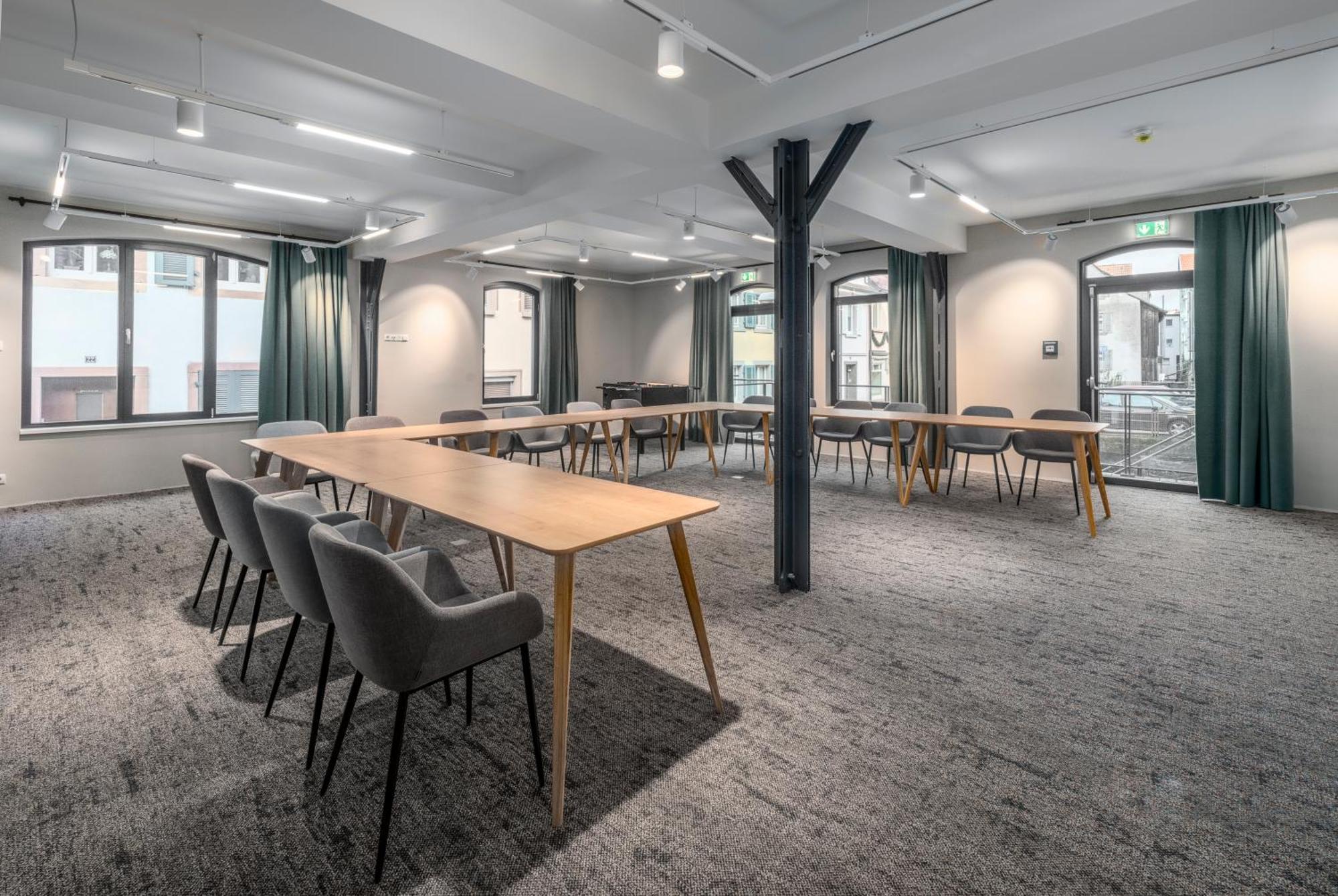 Restaurant Hotel Zum Storchen Валдкирх Екстериор снимка